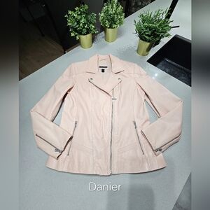 DANIER Magnifique manteau en cuir rose pâle